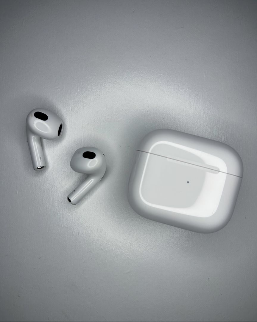 Apple AirPods