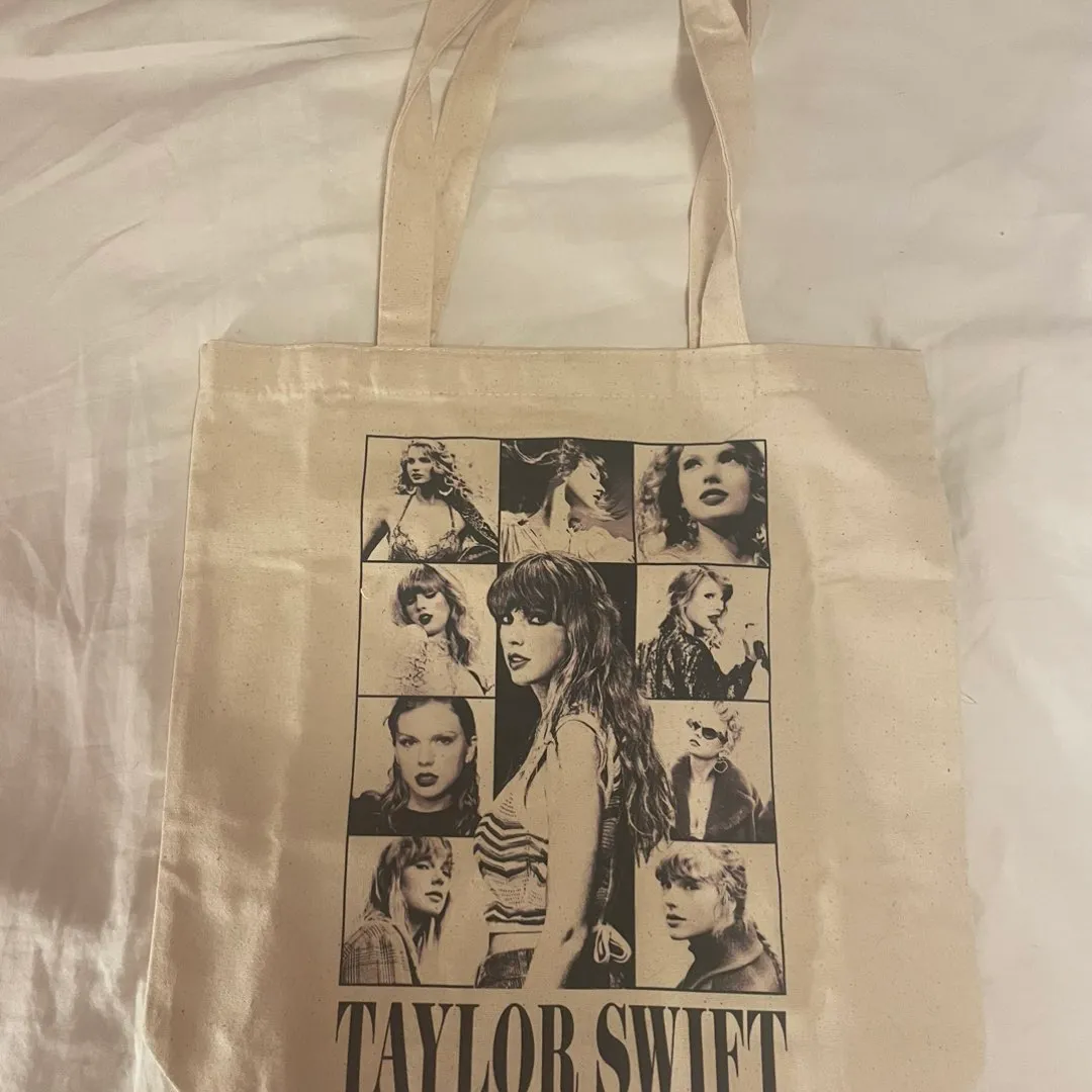 Taylor Swift VIP