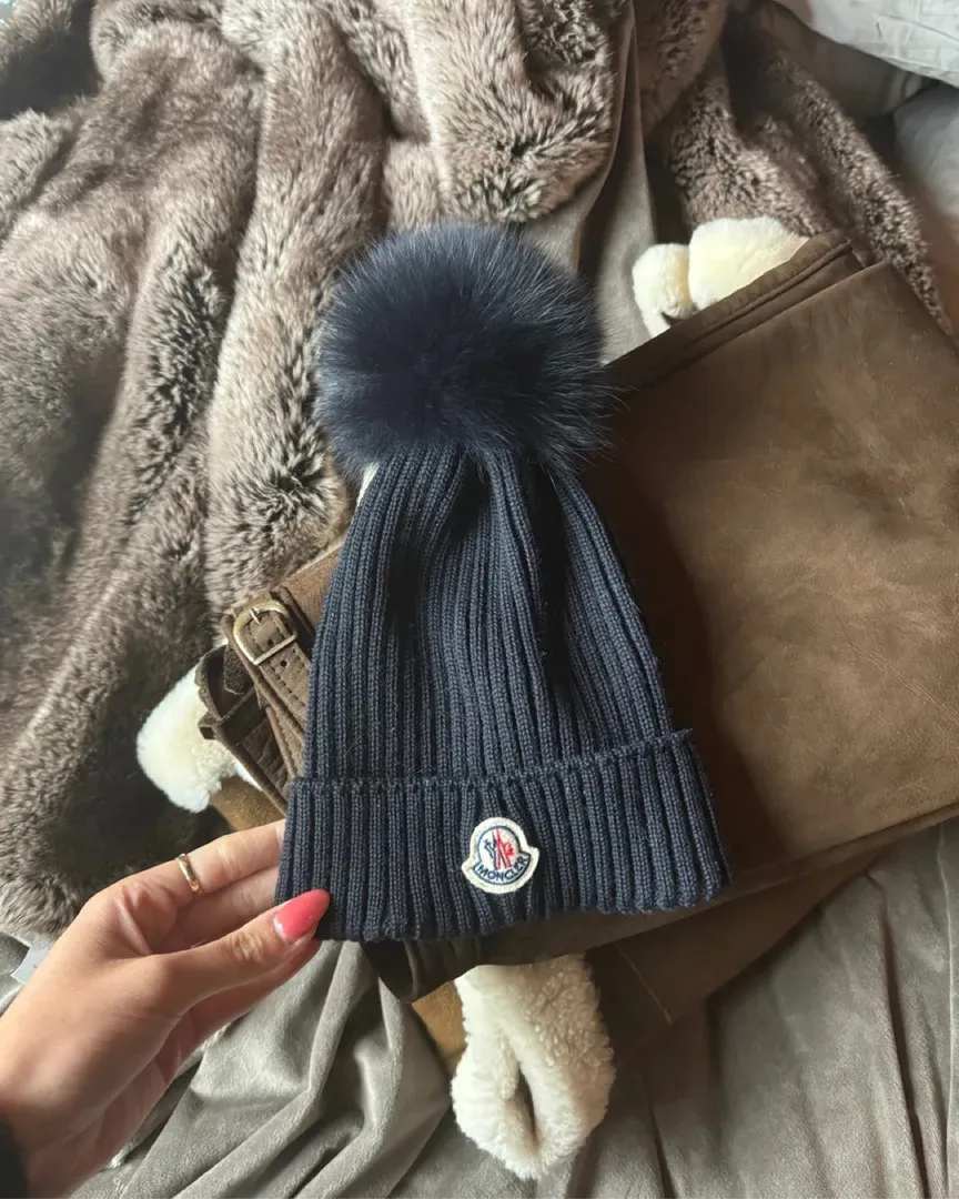 Navy moncler lue