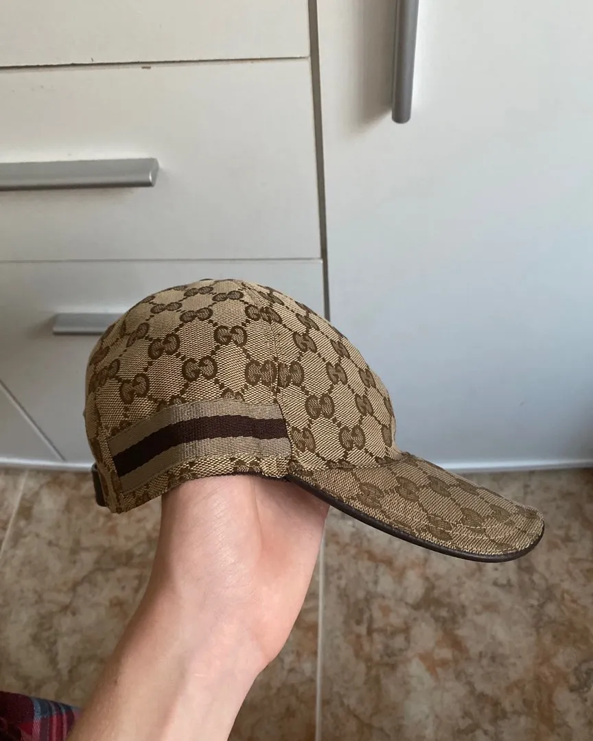 Gucci caps