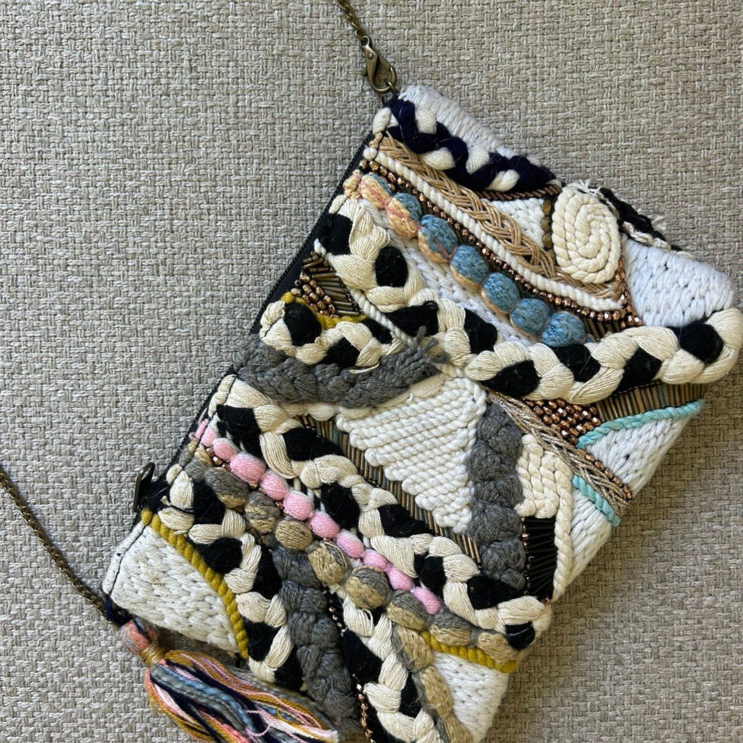 Crossbody bag