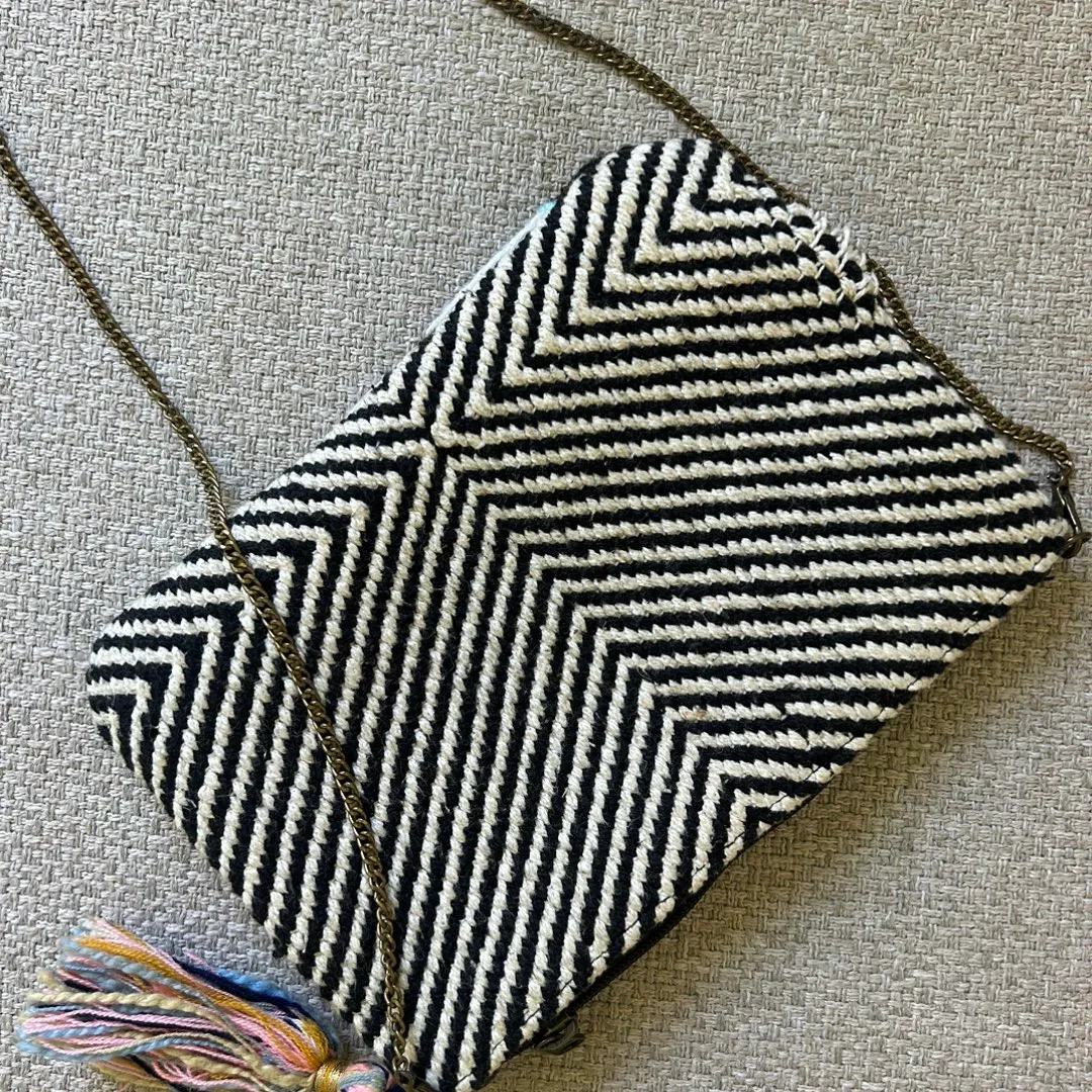 Crossbody bag