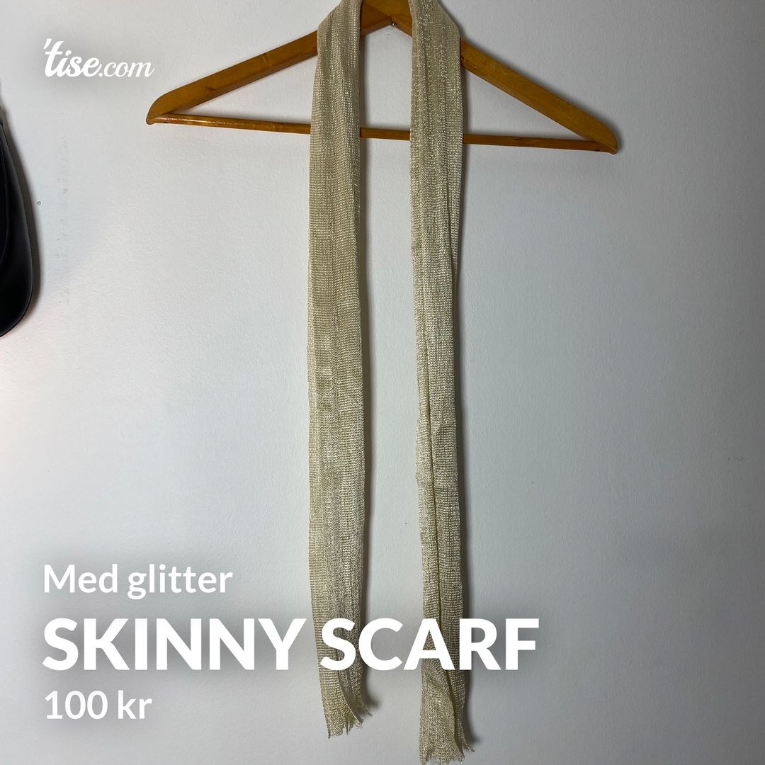 Skinny scarf