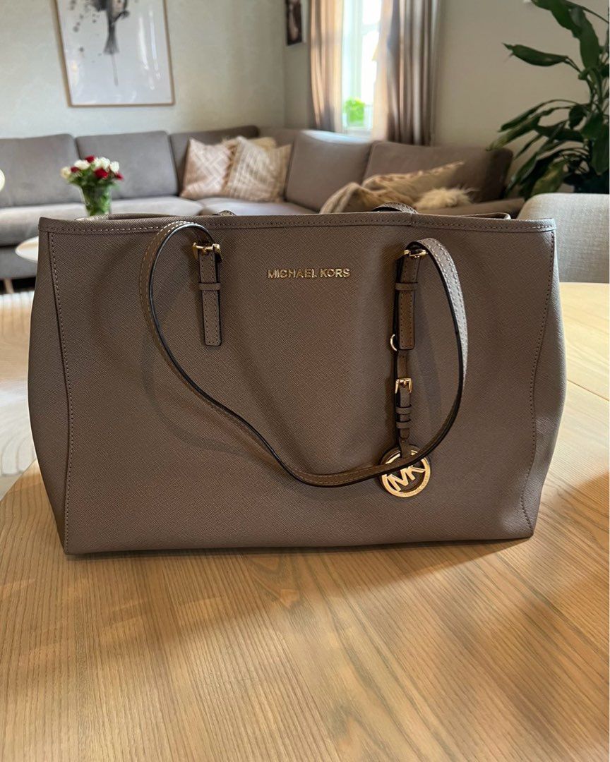 Michael Kors veske