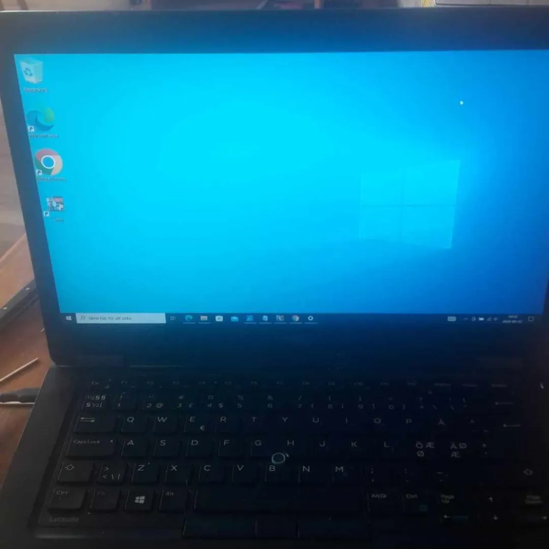 DELL LAPTOP