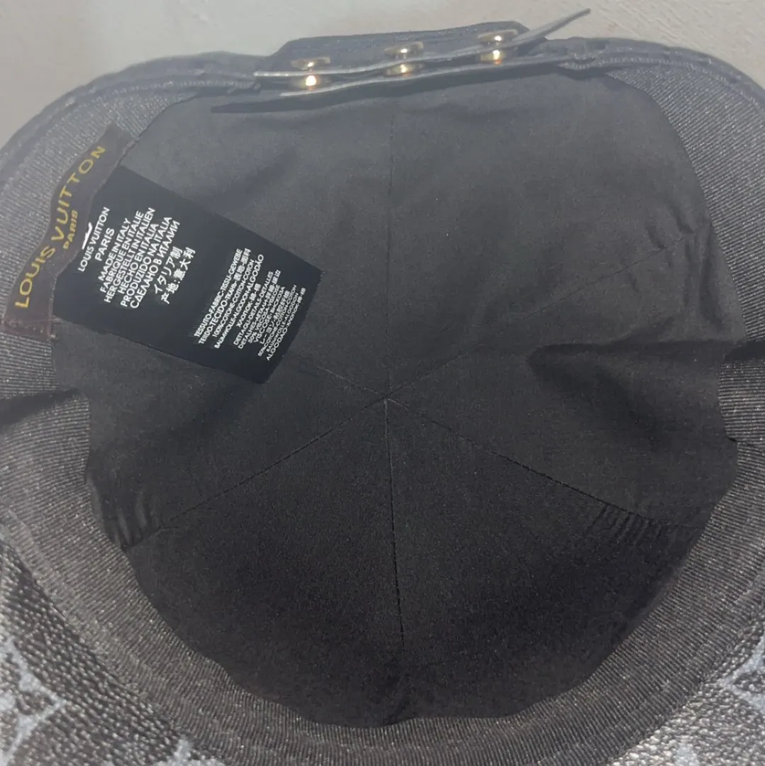 Louis vuitton cap