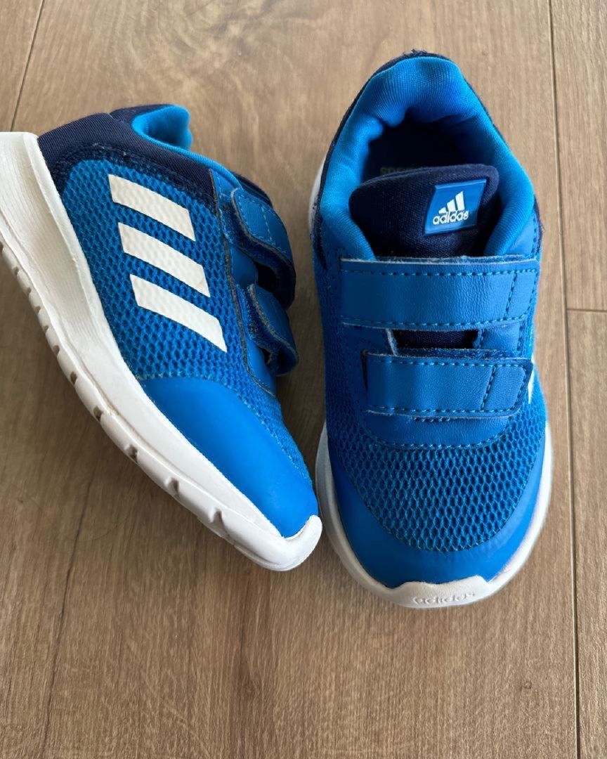 Adidas joggesko