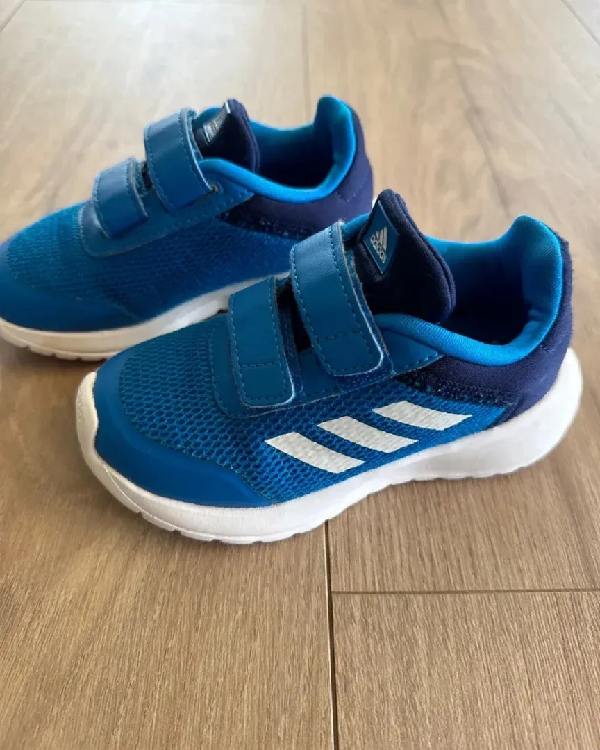 Adidas joggesko