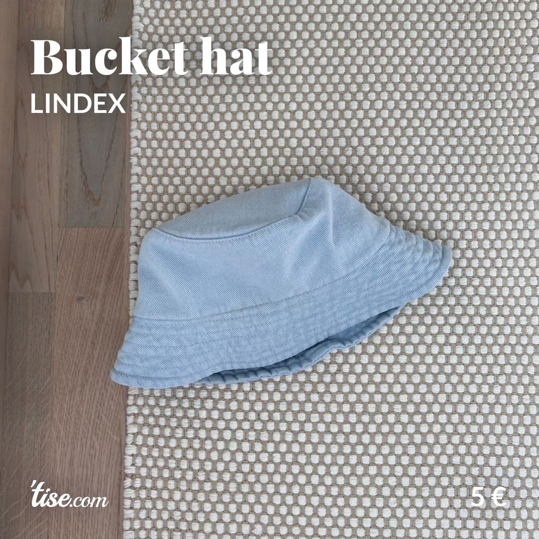 Bucket hat