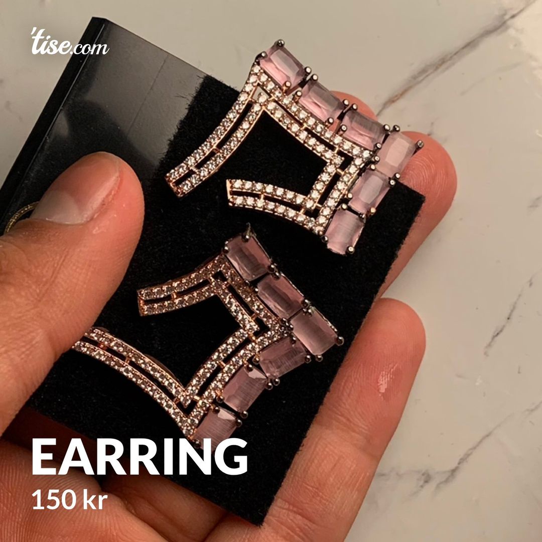 Earring