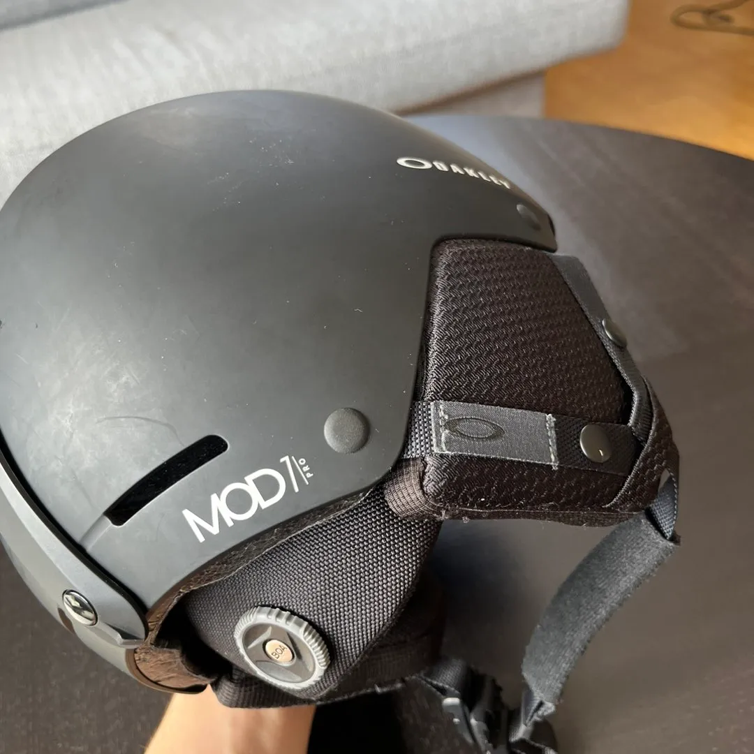 Oakley mod 1pro