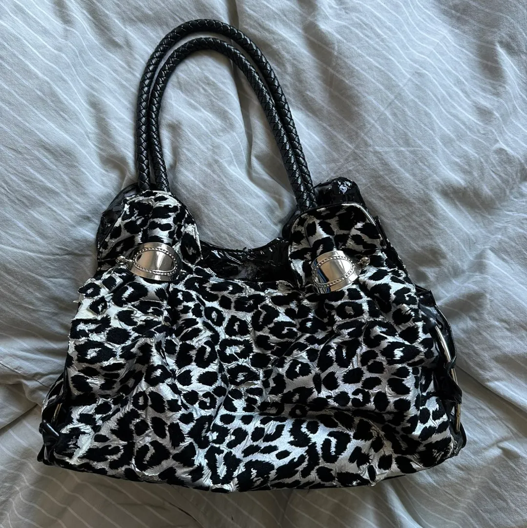 Vintage leopard