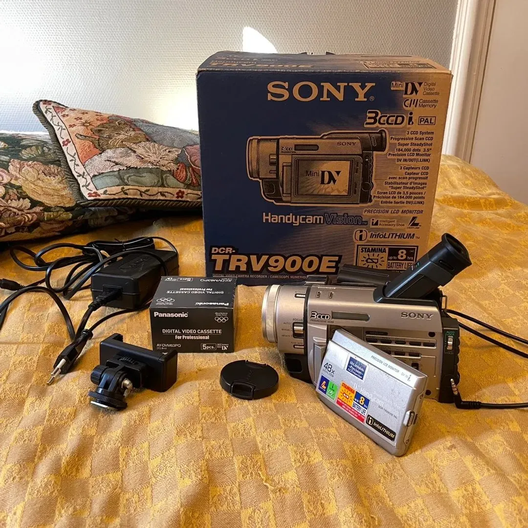 Sony TRV900