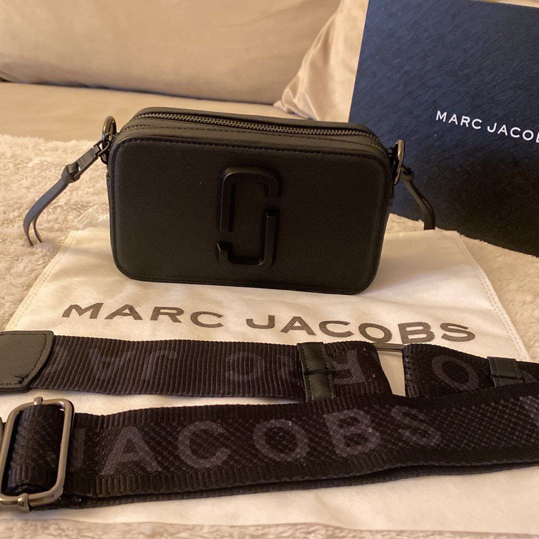 Marc jacobs snapshot