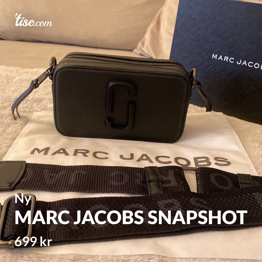 Marc jacobs snapshot