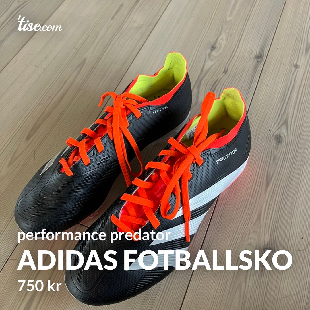 Adidas fotballsko