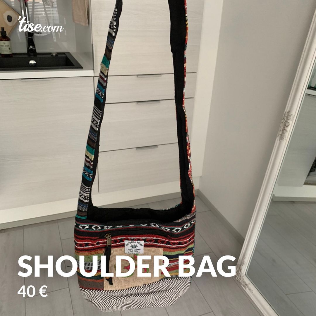 Shoulder bag