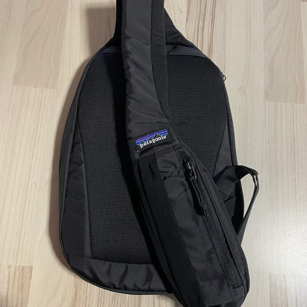 Patagonia sling bag