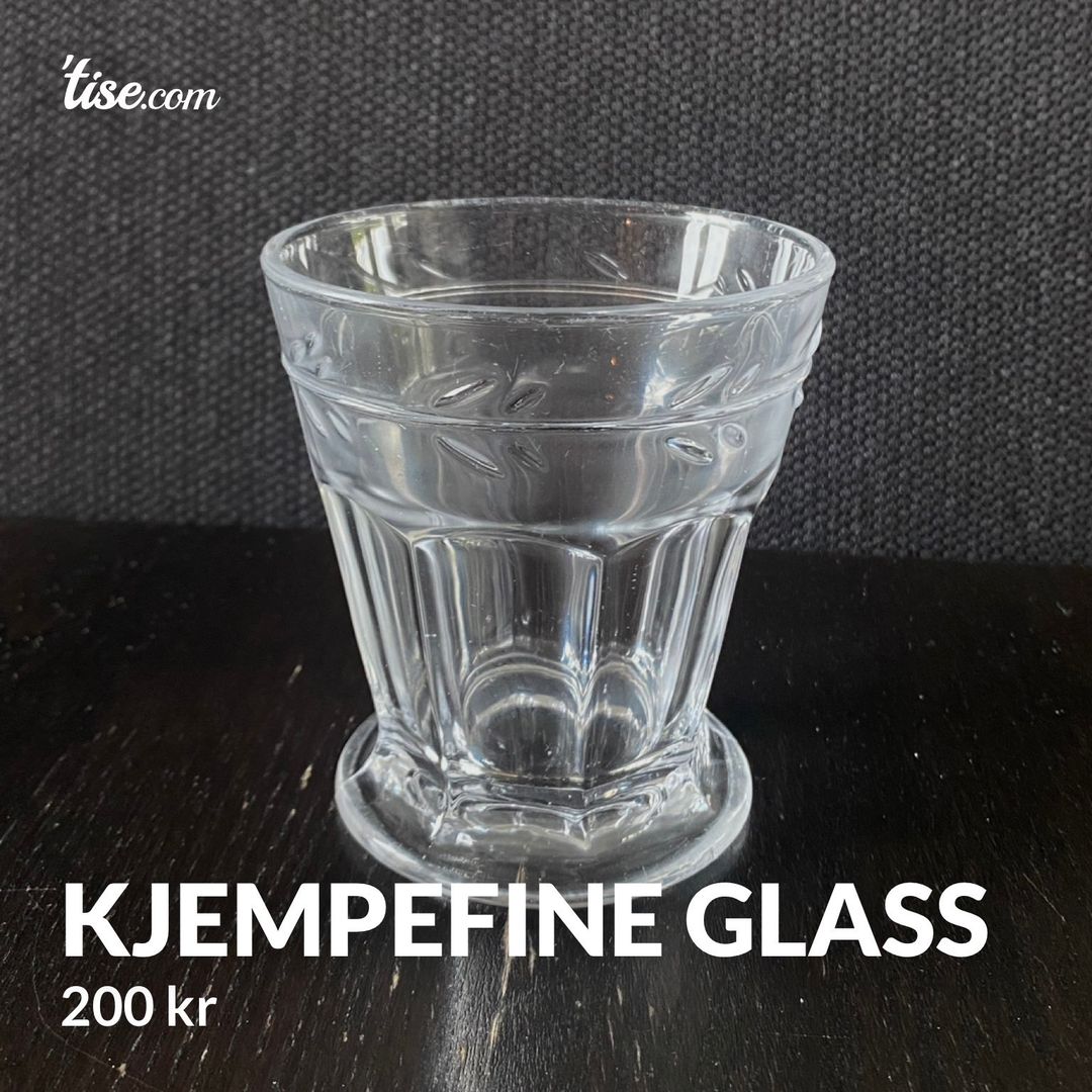 Kjempefine glass