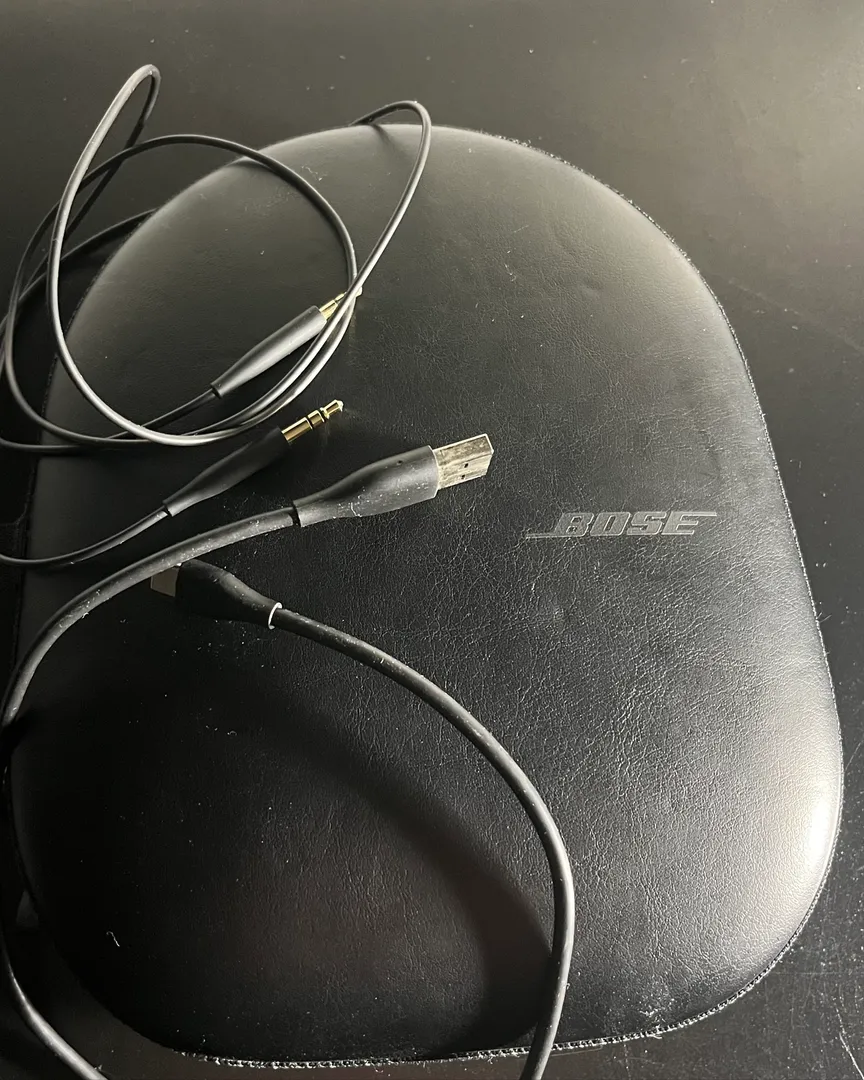 Bose NC 700