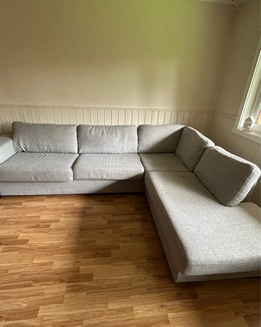 Grå sofa