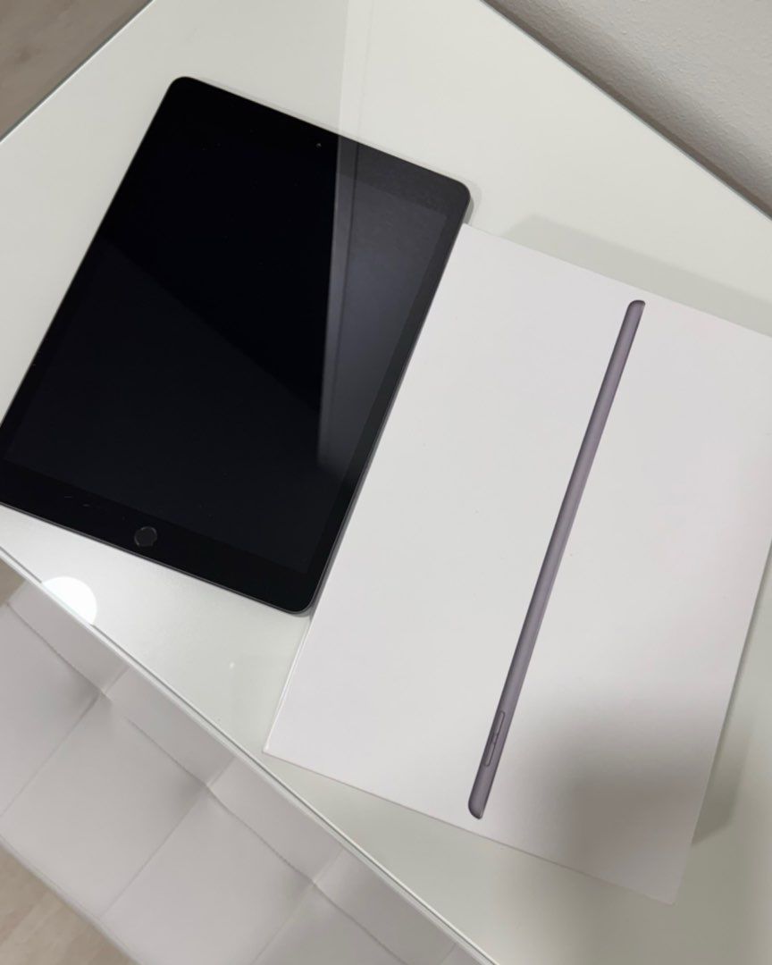 Apple iPad 8