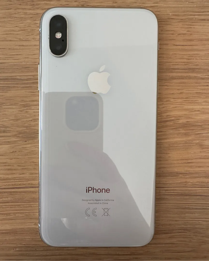 iPhone X Silver