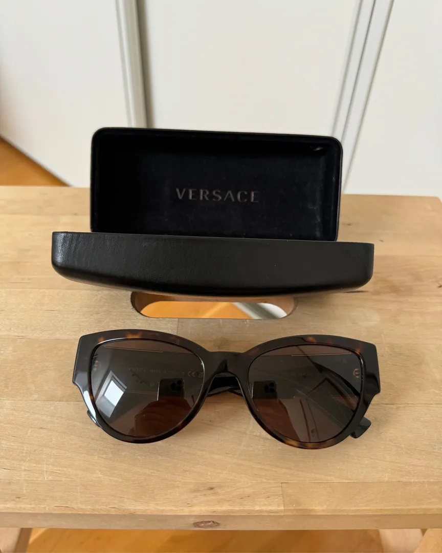 Versace sunglass