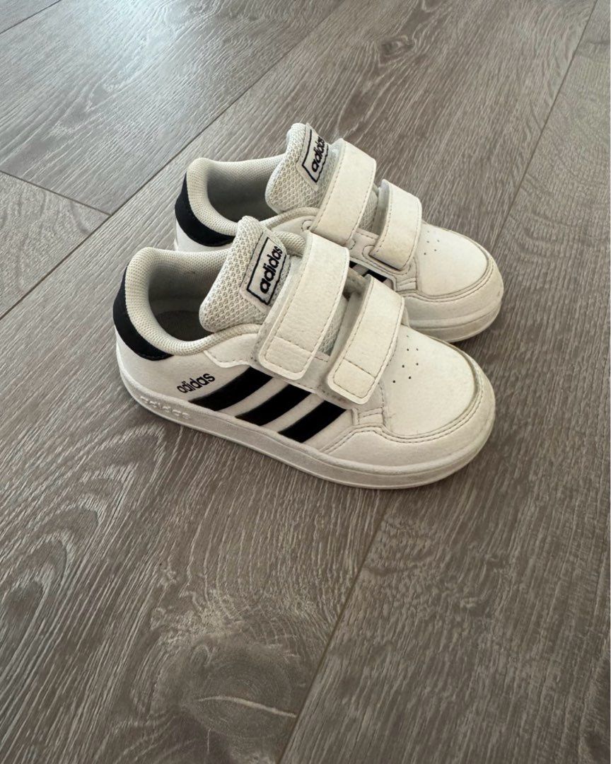 Adidas superstar