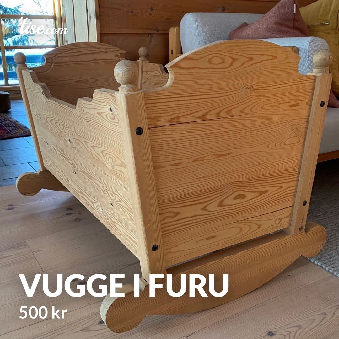 Vugge i furu