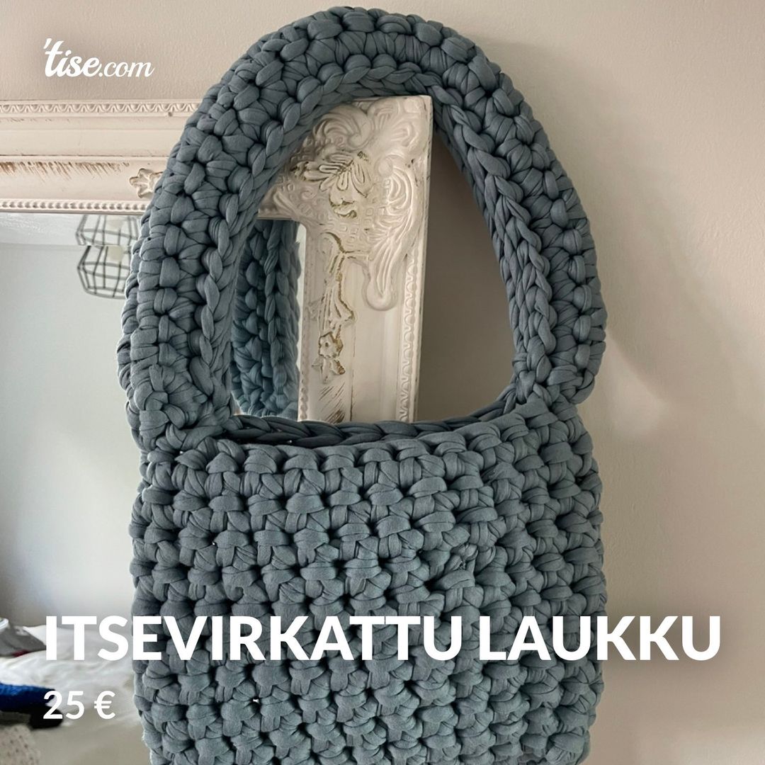 Itsevirkattu laukku