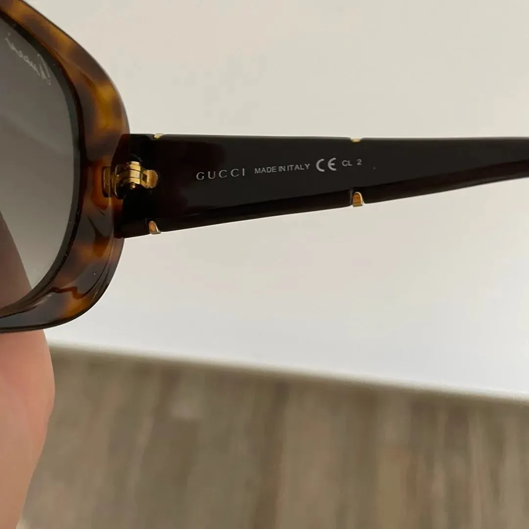 GUCCI sunglasses