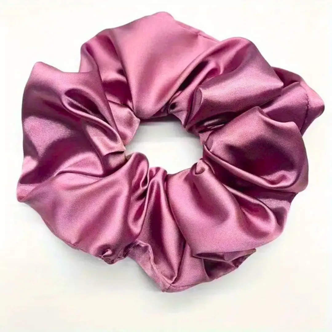 Oversized scrunchies