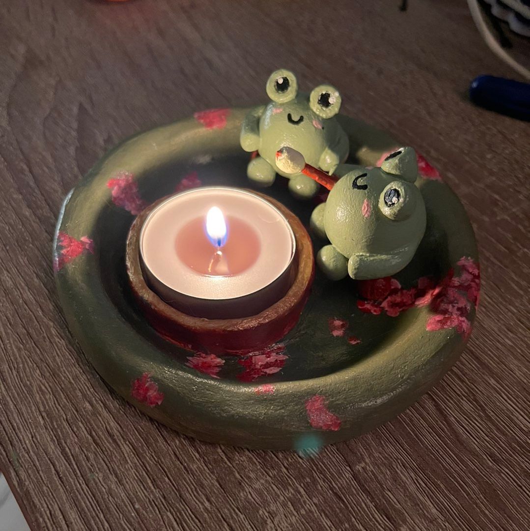 Candle holder