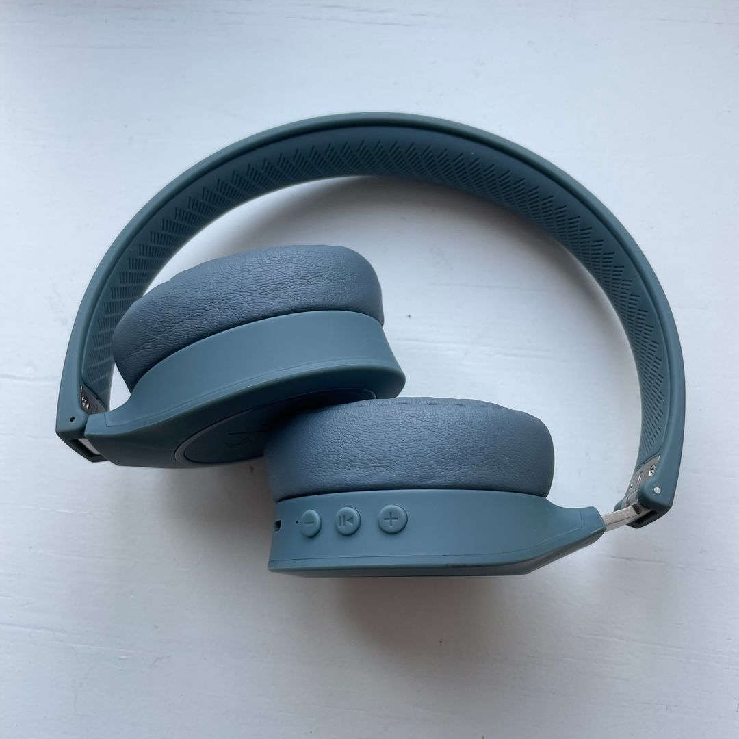 KYGO headset