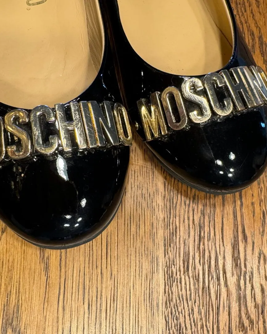 Moschino str 32