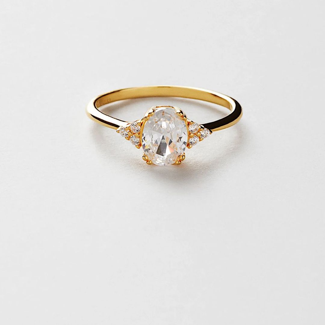 Safira ring