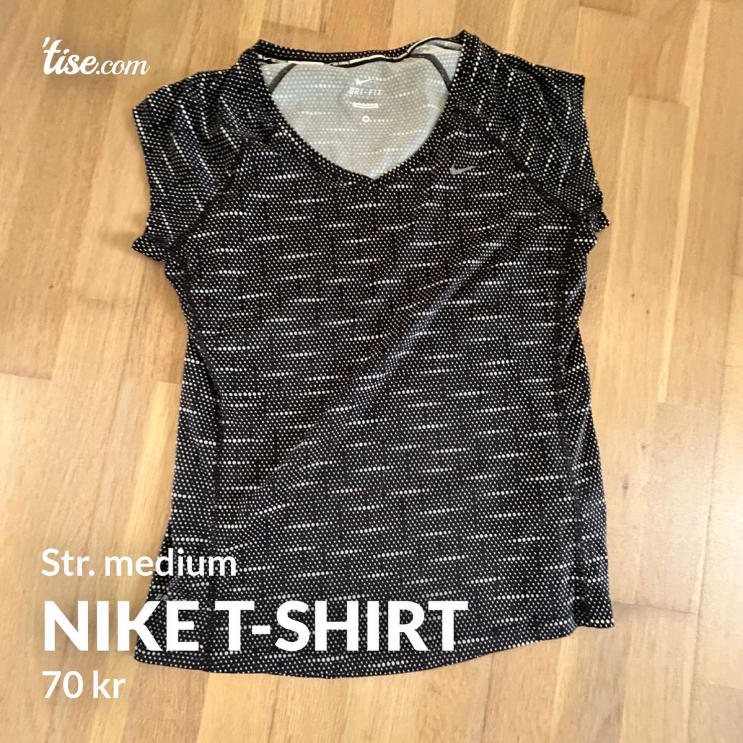 Nike t-shirt