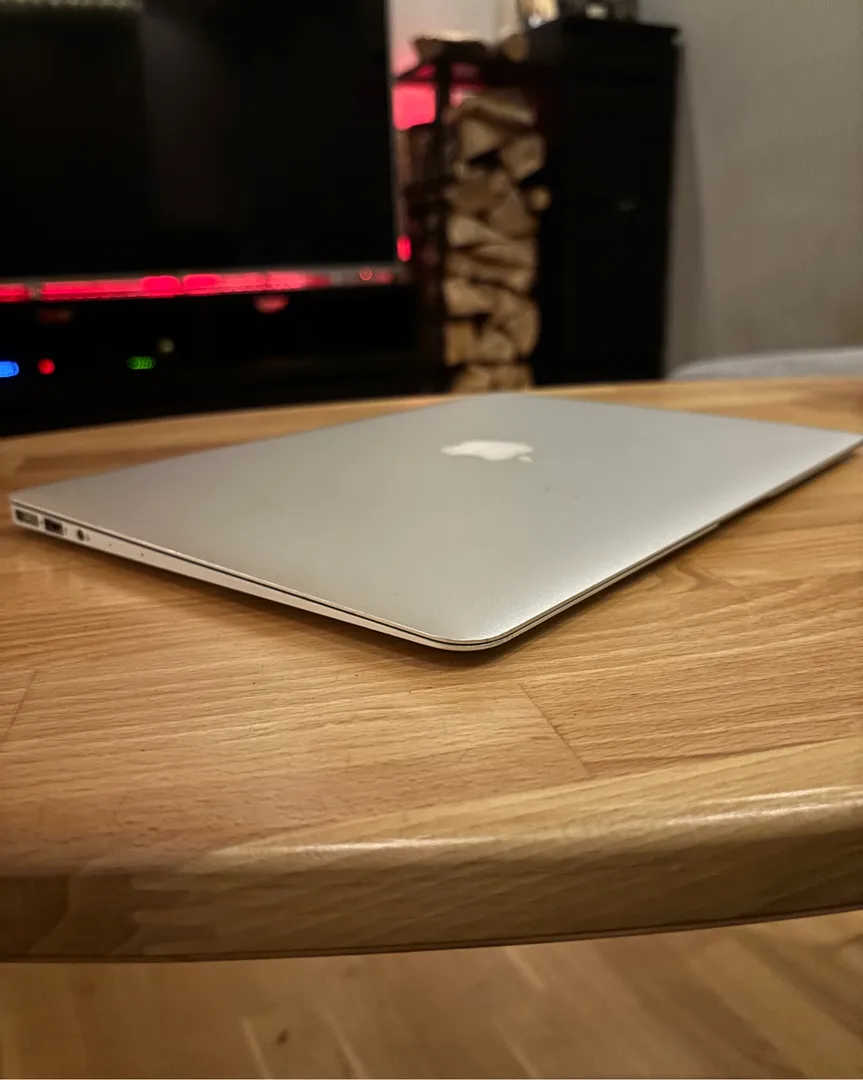 Macbook air 13’ 2015