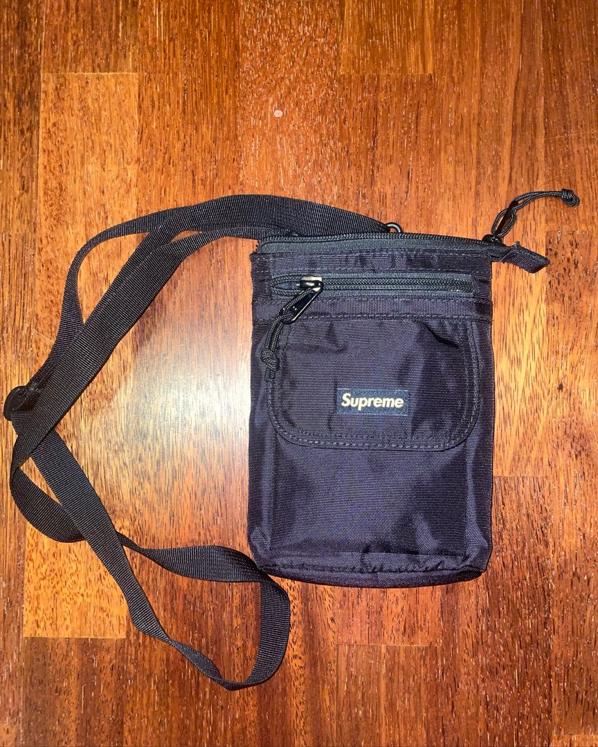 Supreme Shoulder bag