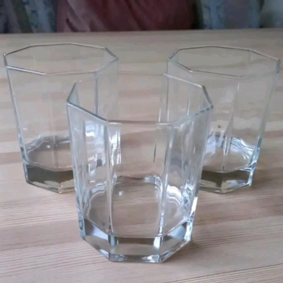 Whiskey Glass X 3