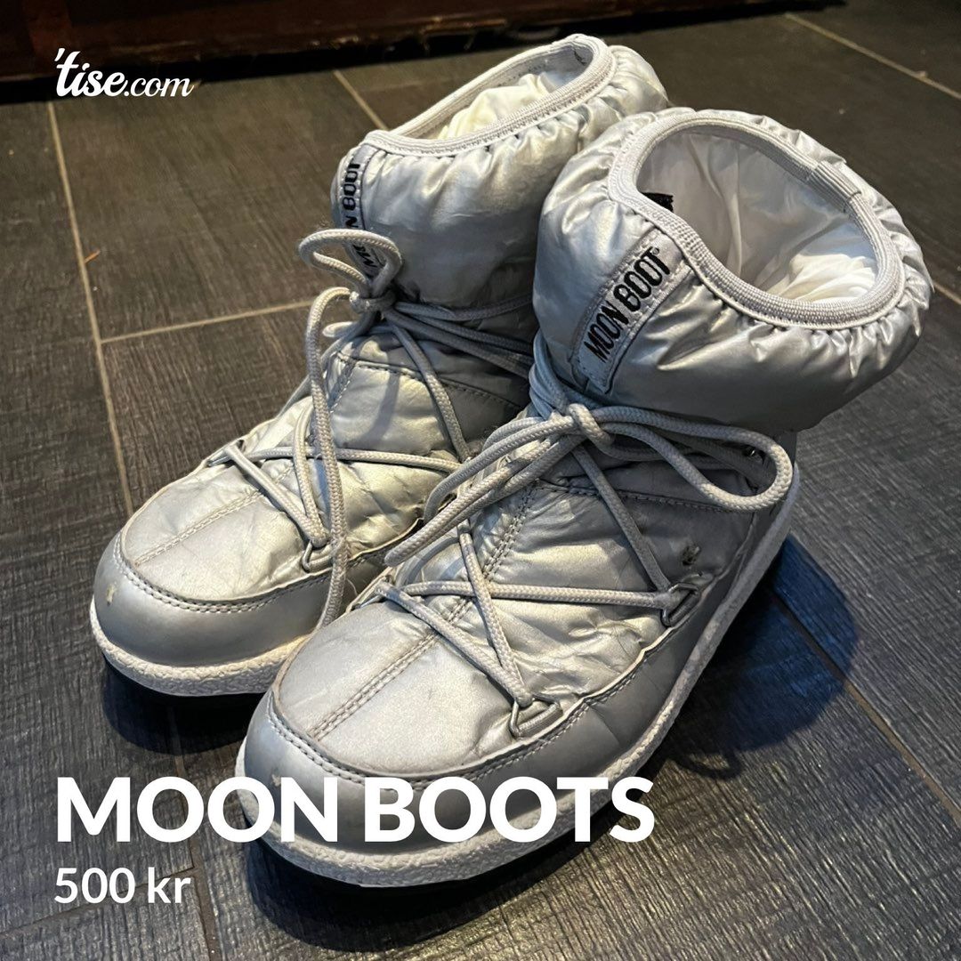 Moon boots