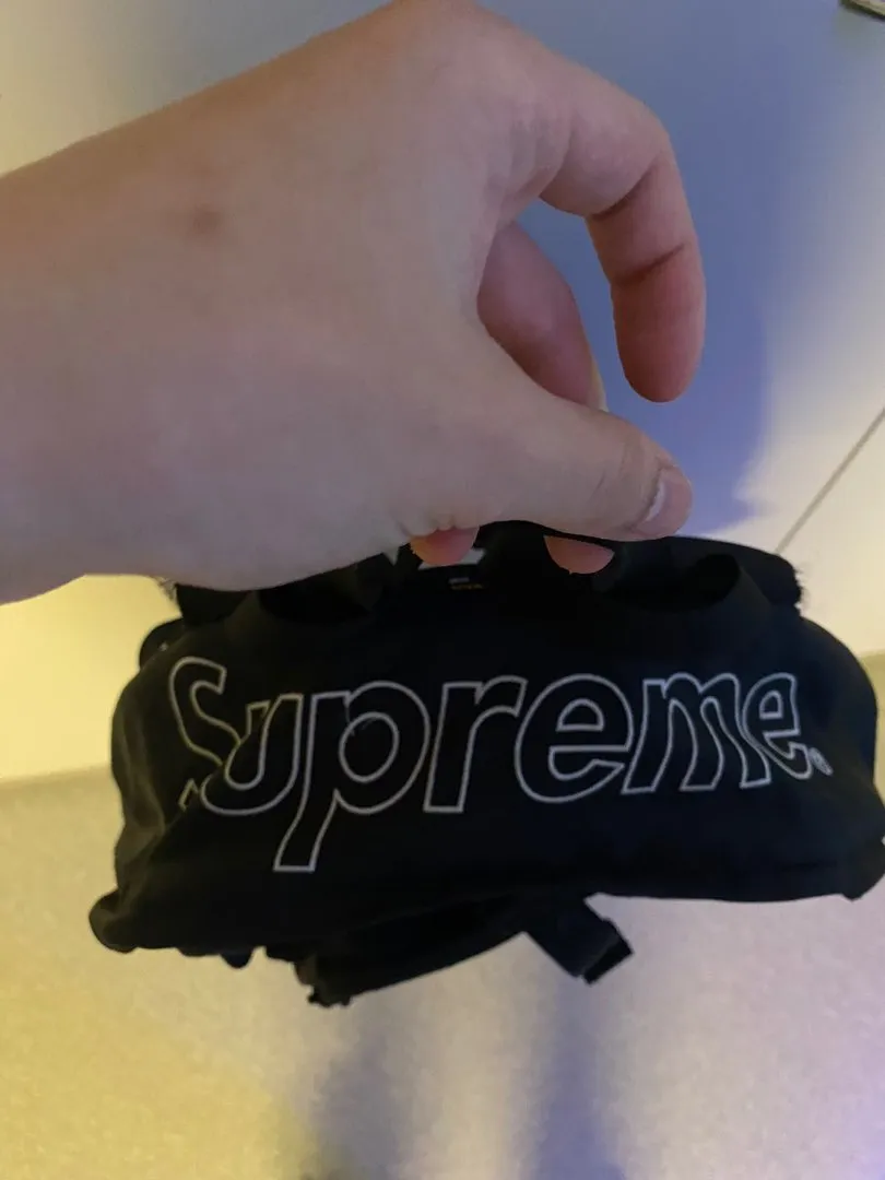 Supreme fw19 reppu