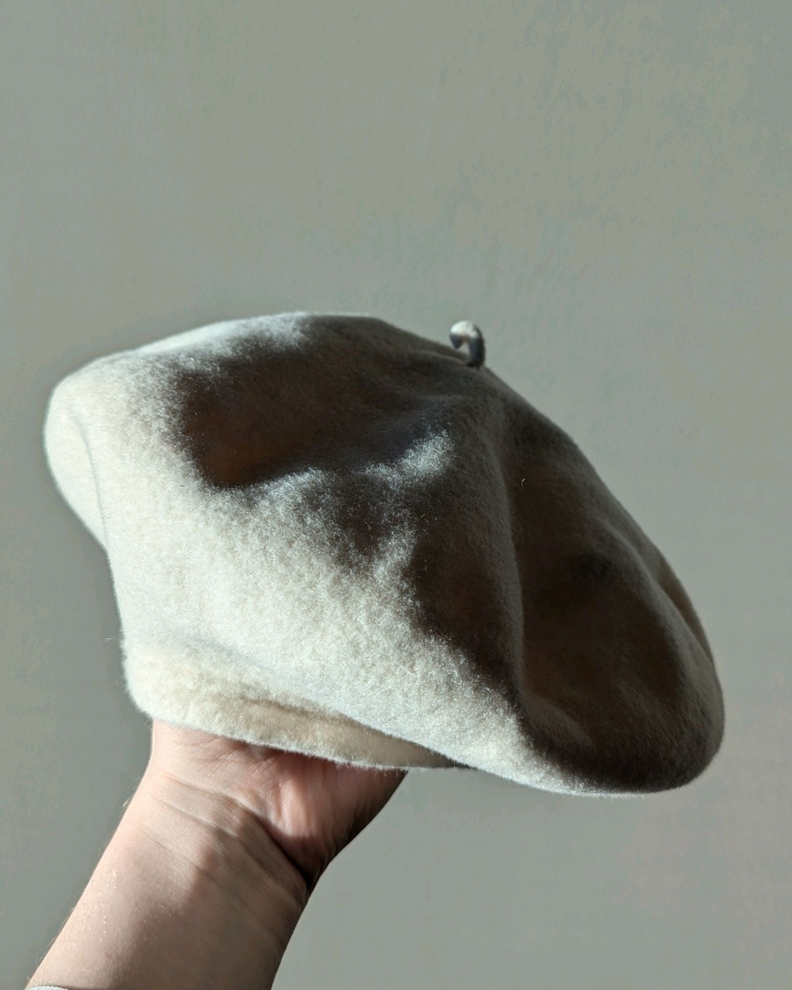 Hvit Beret