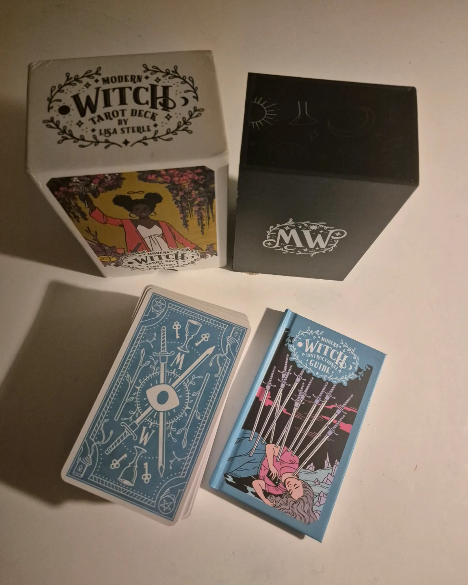 Modern Witch Tarot