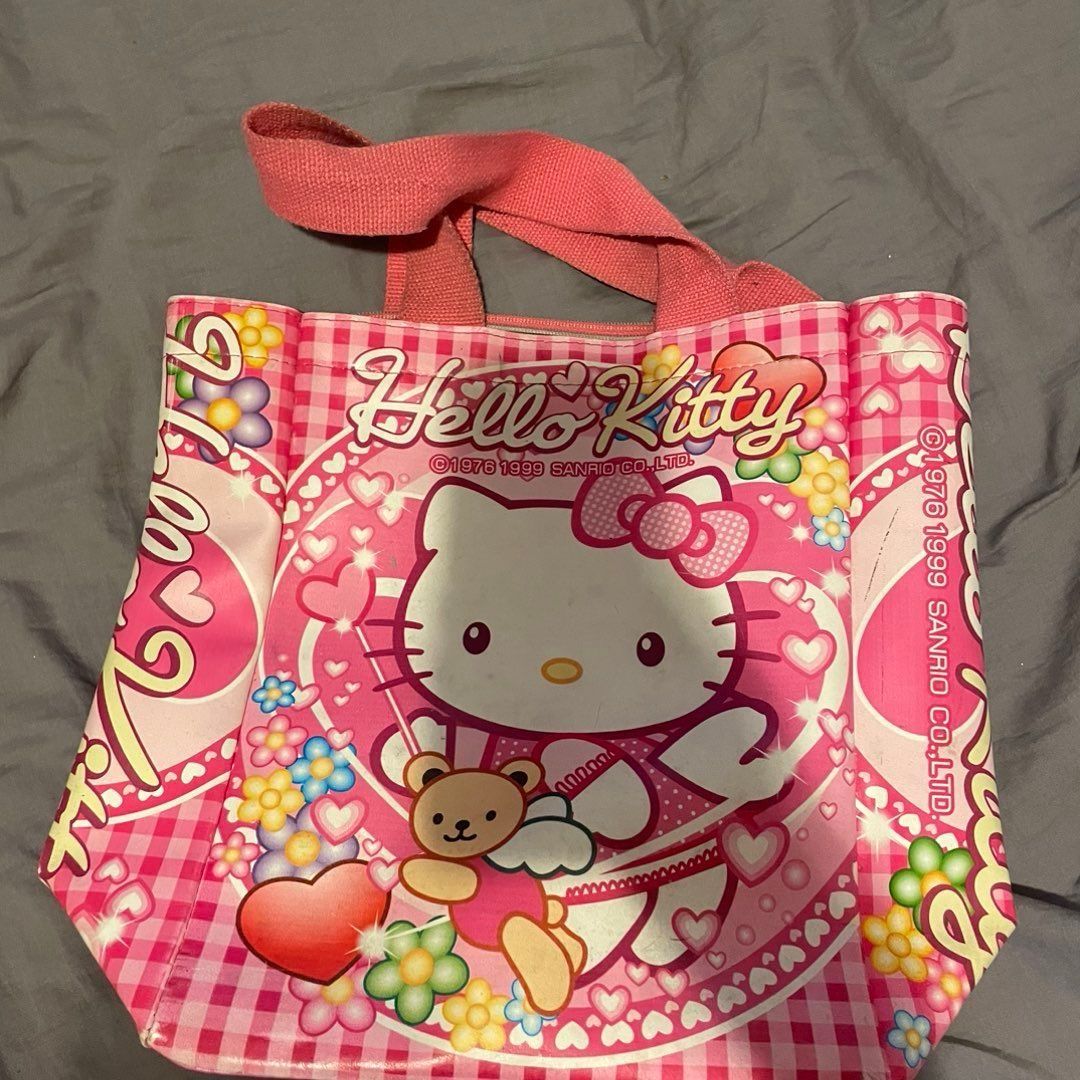 hello kitty bag