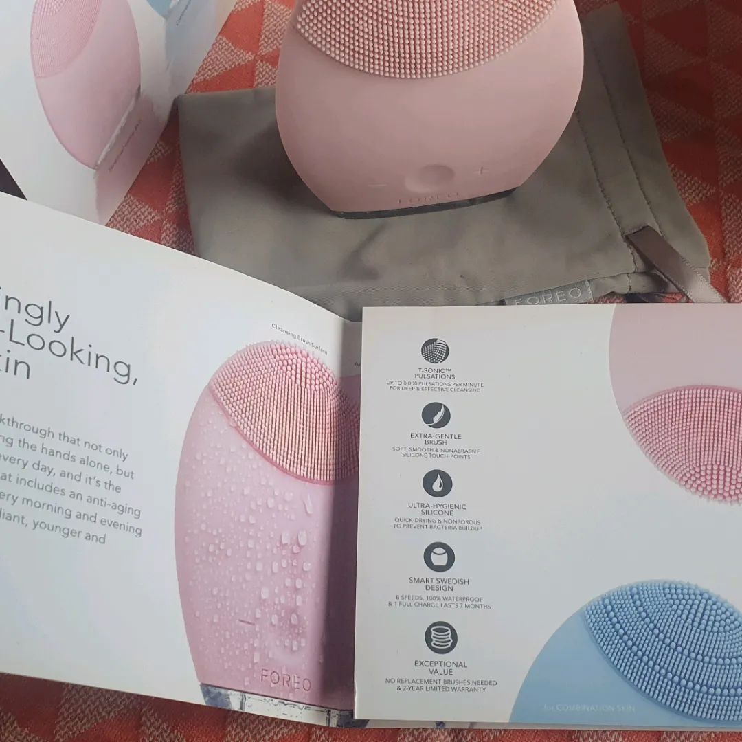 FOREO Luna