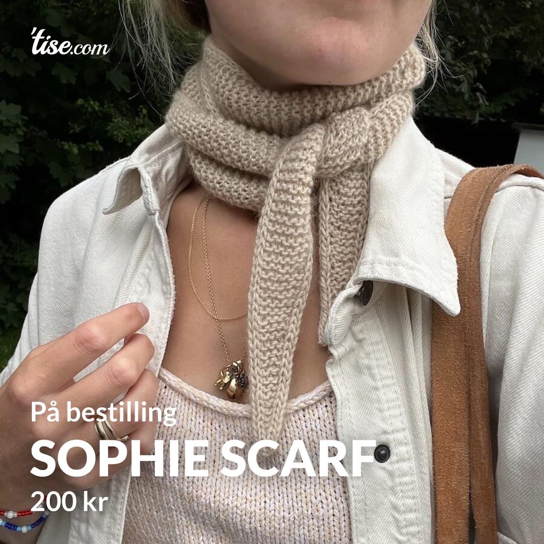 Sophie scarf