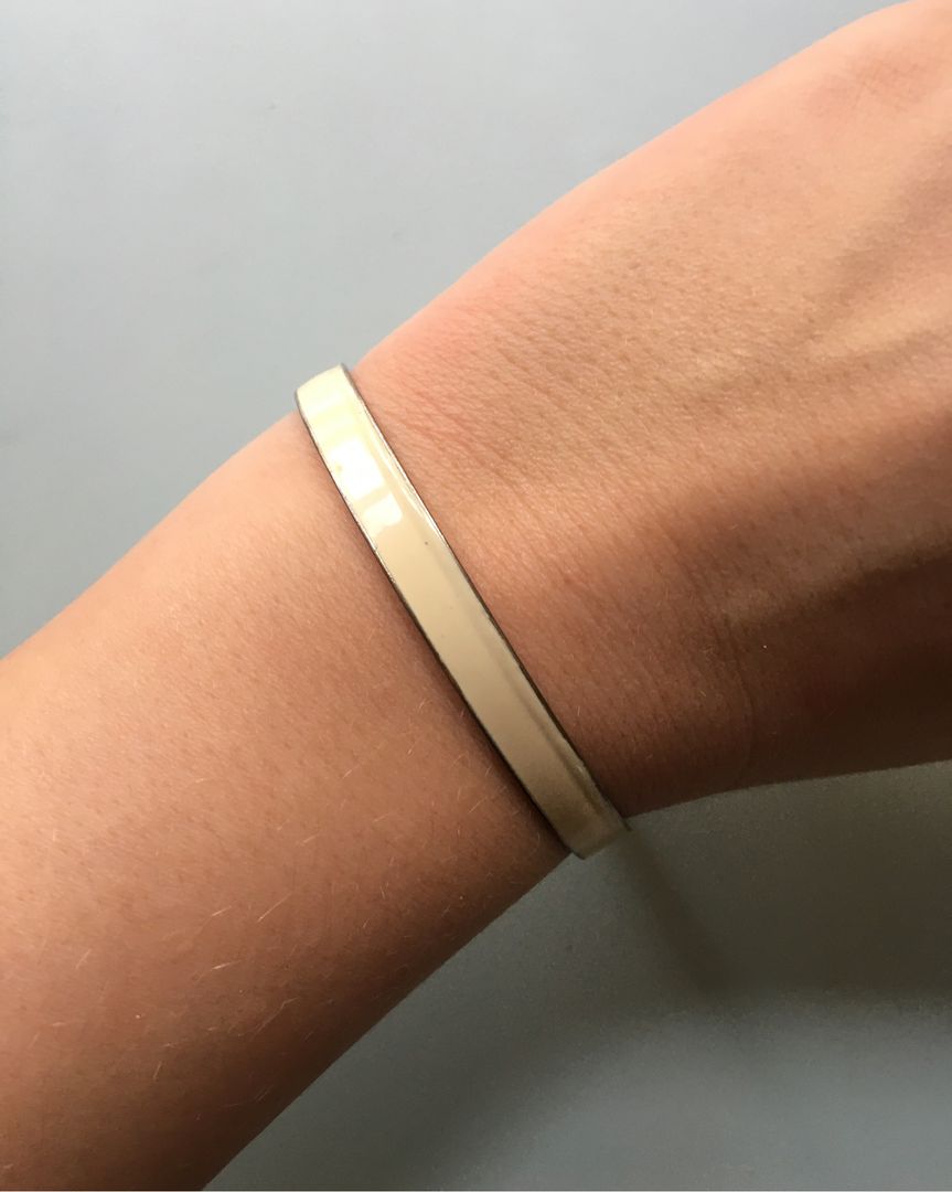 Armbånd i metal