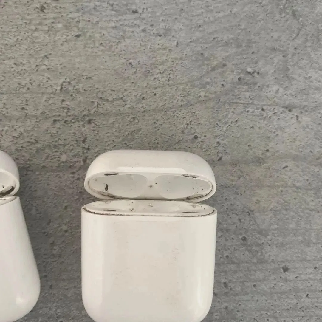 Airpods case